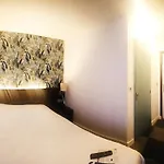 Hotel Design & Restaurant