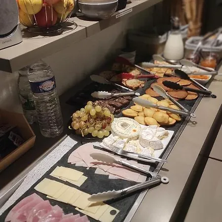 Hotel Inn Design & Restaurant Langres 2* Langres