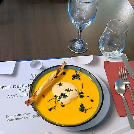 Hotel Design & Restaurant