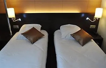 Hotel Design & Restaurant