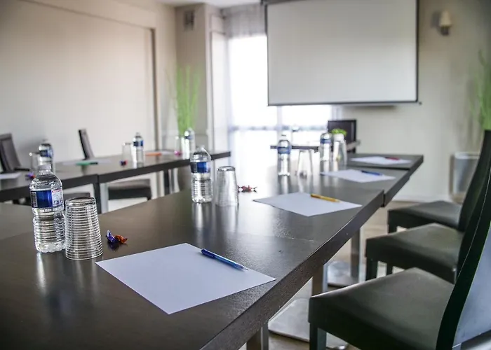 Design & Restaurant 2*