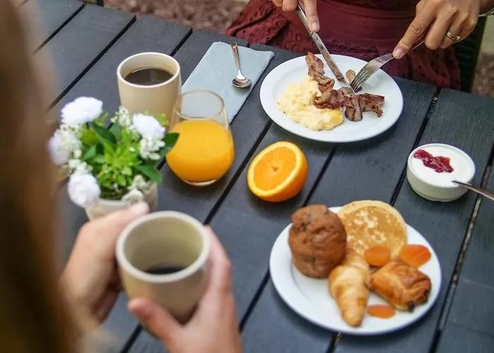 Design & Restaurant Hotel